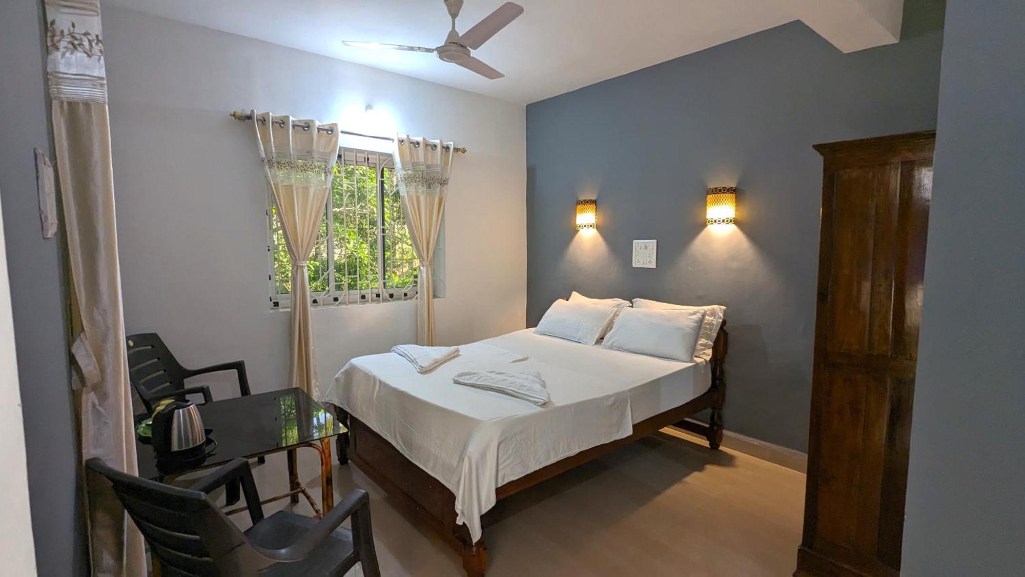 Santana Guest House Agonda Exterior photo